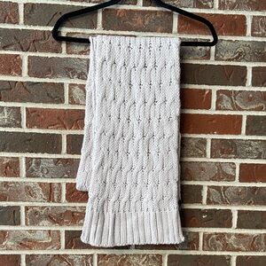 RW&CO. Cable Knit Soft Dusty Pink Knit Scarf